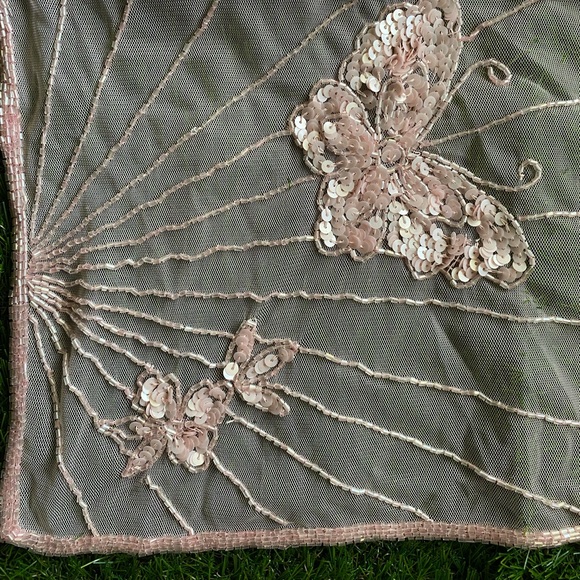 Pink Y2K halter top - Picture 8 of 17